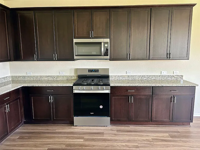 187 Papaya Dr — Photo 6