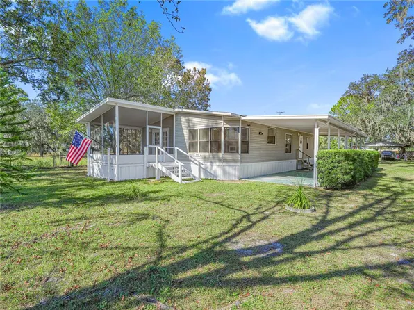 4910 Greyhound Ave, Lake Wales, FL 33859
