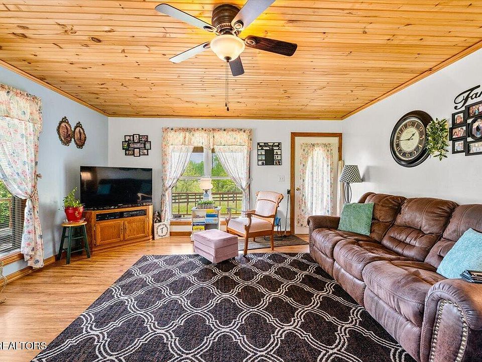 13th image of 2670 Leatherwood Ford Rd