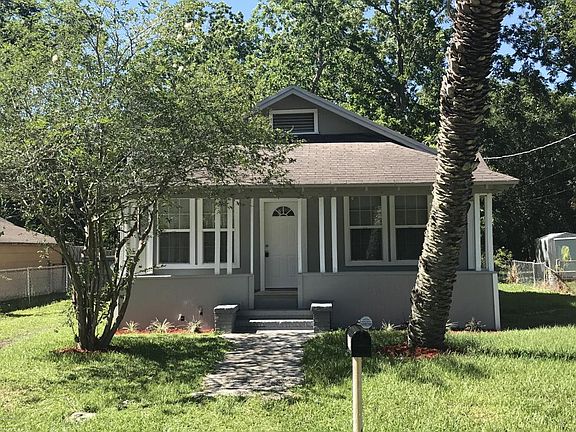 2nd image of 3363 Lowell Ave