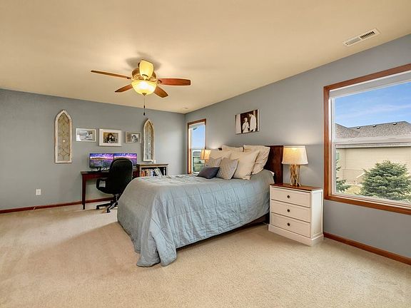 5th image of 1312 Joshua Ct SE