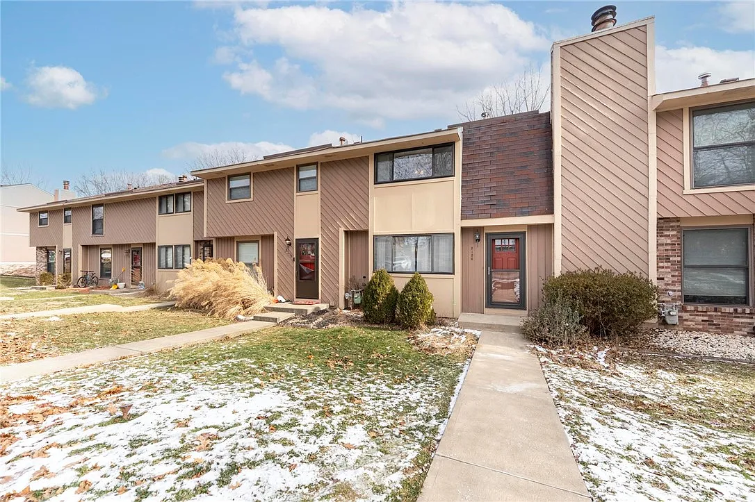 3106 Laurel Ridge Cir photo 1