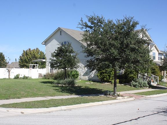 3rd image of 116 Gila Cliff Dr