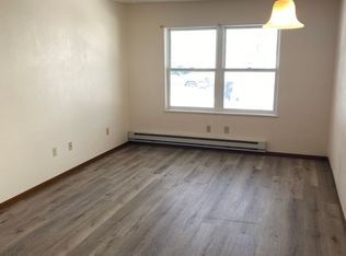 1309 Gardenette Dr #1, Jamestown, ND 58401