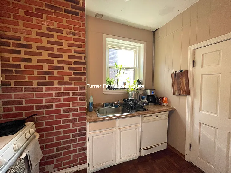 71 S Huntington Ave #3A — Photo 23