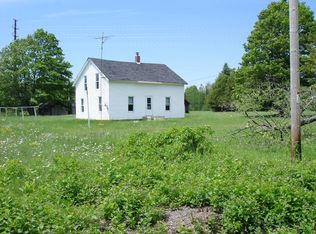 3679N Lang Rd, Gulliver, MI 49840