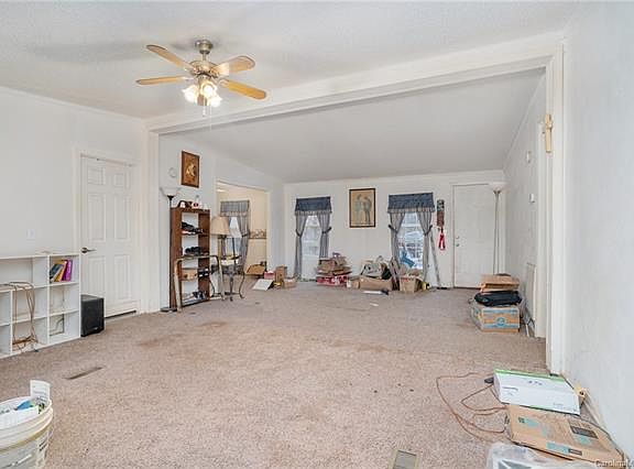 3rd image of 1231 Harbin Ct