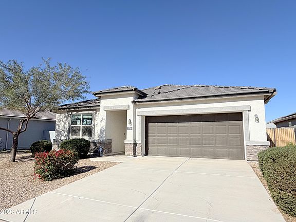 3rd image of 1726 W PINKLEY Avenue