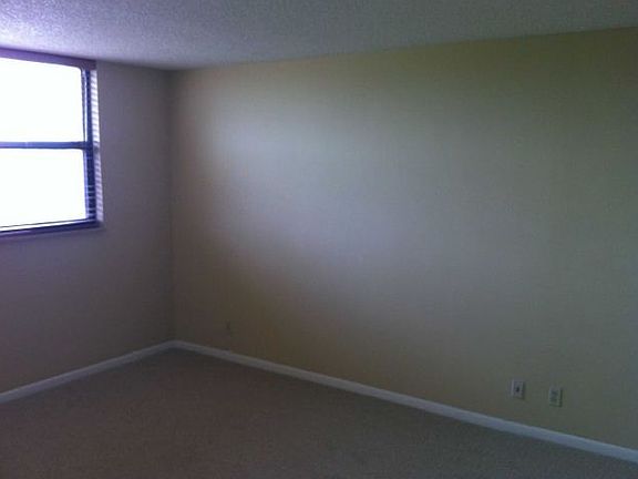 3rd image of 1266 S Military Trl APT 542