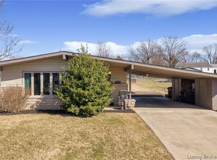 609 N Michael St, Salem, IN 47167