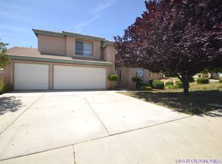 6838 Andover Ave, Lancaster, CA 93536