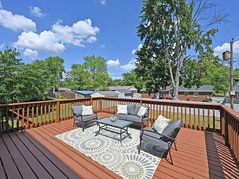 8608 Linderwood Ln — Photo 33