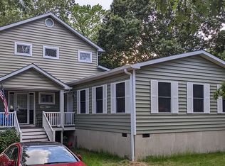4986 Lerch Dr, Shady Side, MD 20764