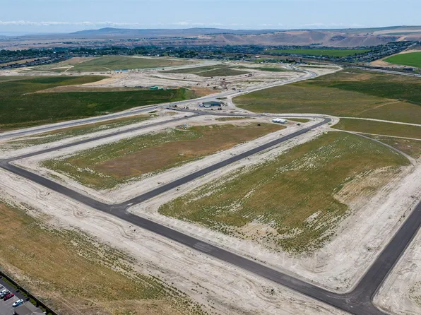 LOT 29 Grange St #Penthouse 1, Kennewick, WA 99338