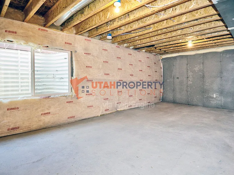 1621 N 3890 W — Photo 26