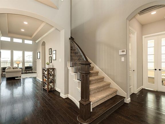 4th image of 11739 Arroyo Springs Ln