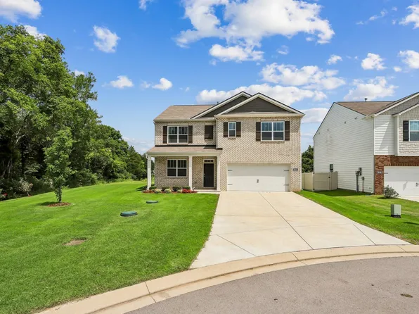 9044 Copenhagen Dr, Murfreesboro, TN 37129