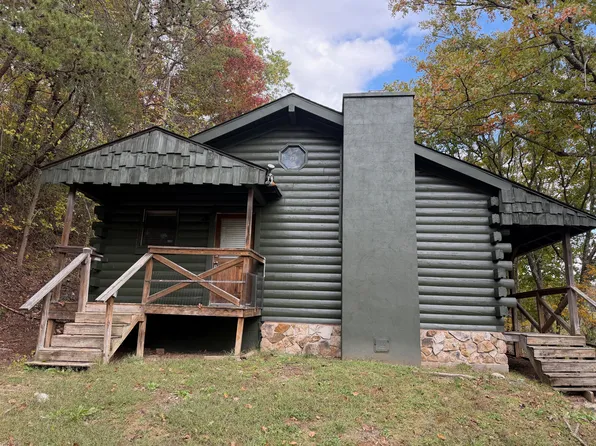 1594 Charleys Creek Rd, Culloden, WV 25510