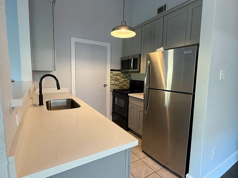 6629 Greenyard Dr — Photo 3