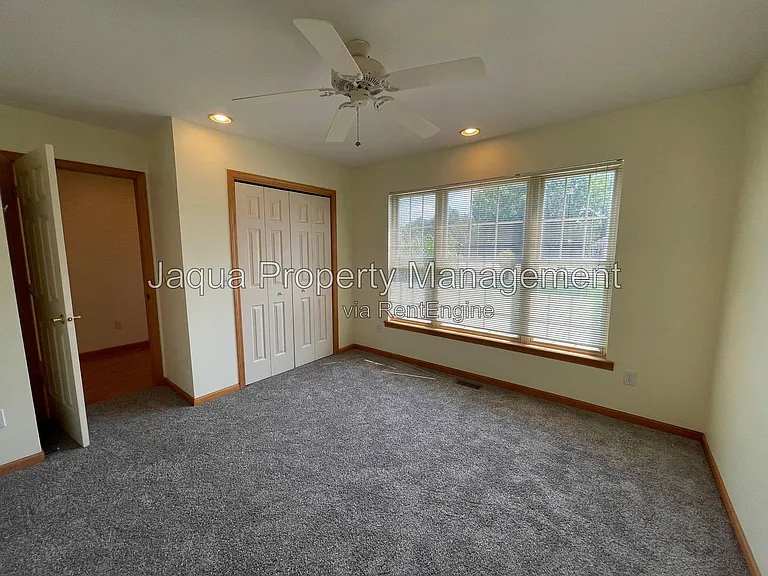 6228 Cross Bend Ct — Photo 5