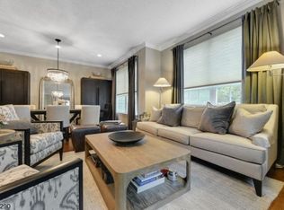 79 Wildflower Ln #1809, Morristown, NJ 07960