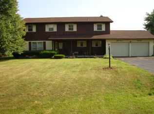 8745 Sheffield Ct, Pickerington, OH 43147