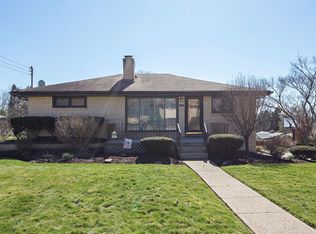 1300 Hillsdale Dr, Monroeville, PA