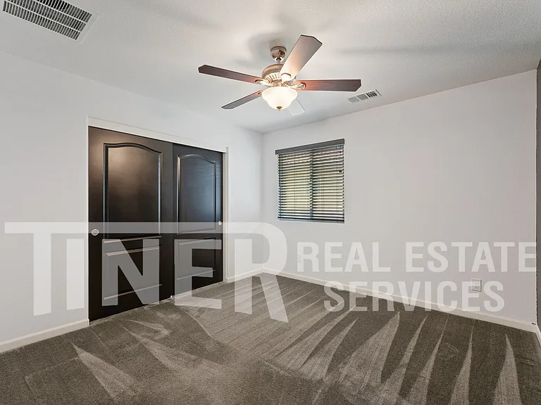 3027 Club Center Dr — Photo 15