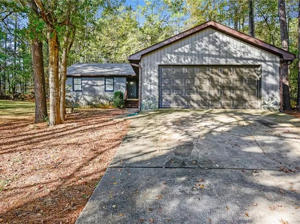 145 Glenloch Pkwy, Stockbridge, GA 30281