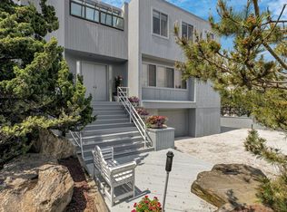 110 Dune Rd, Westhampton Beach, NY 11978
