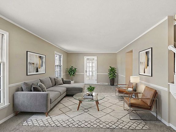 2nd image of 10125 Irwin Rd