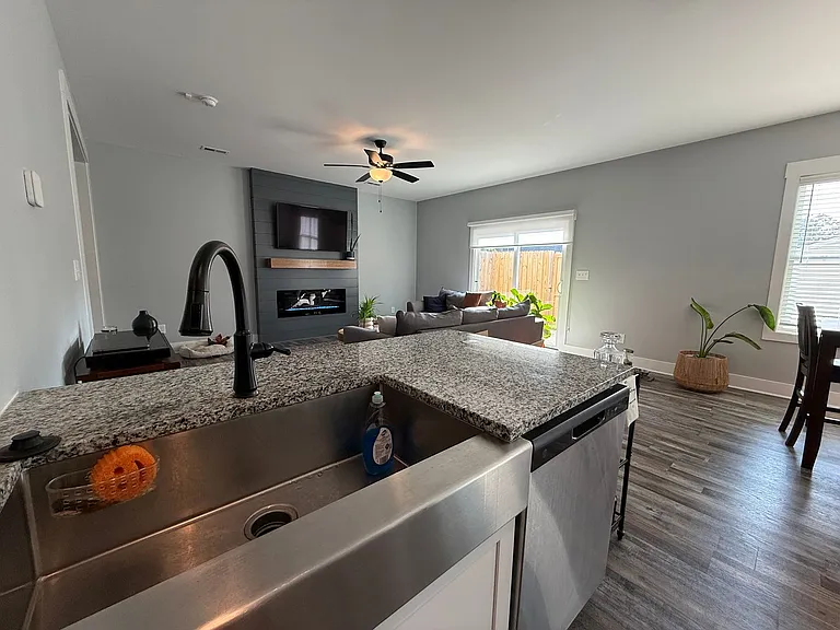 3034 Candlelight Dr — Photo 19