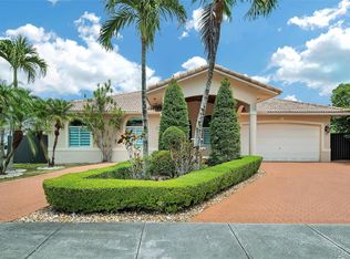 2045 SW 142nd Pl, Miami, FL 33175