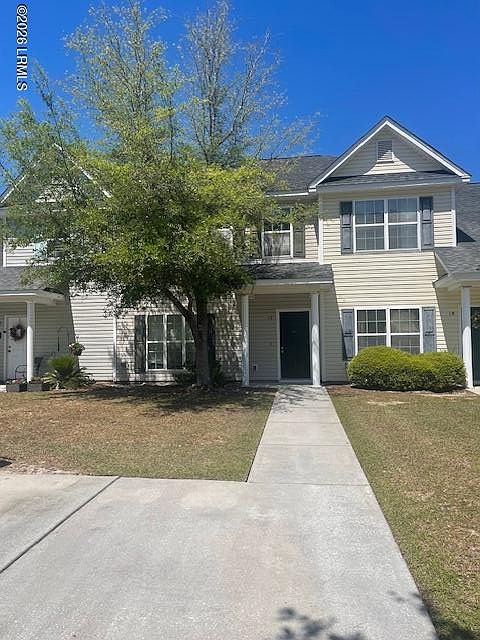 1st image of 17 Running Oak Drive