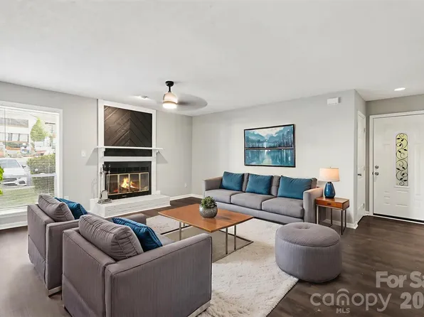 7255 Winery Ln, Charlotte, NC 28227