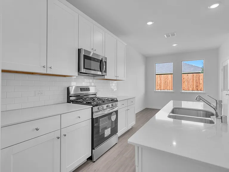 1309 Lazy Grove Dr — Photo 10