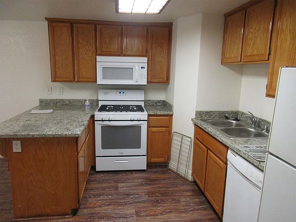 3rd image of 2511 O St APT 3