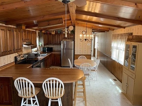 3rd image of 17 Stevens Way