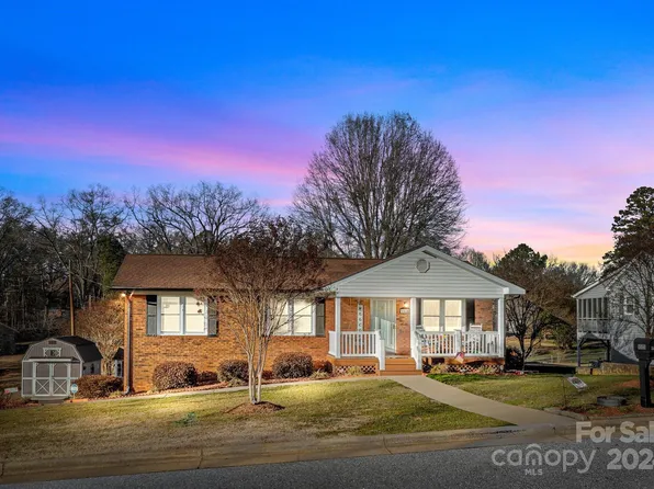 1514 Old Charlotte Rd, Albemarle, NC 28001