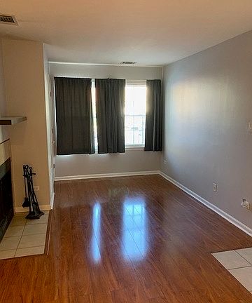 5th image of 1251 Wyndham Dr APT 103