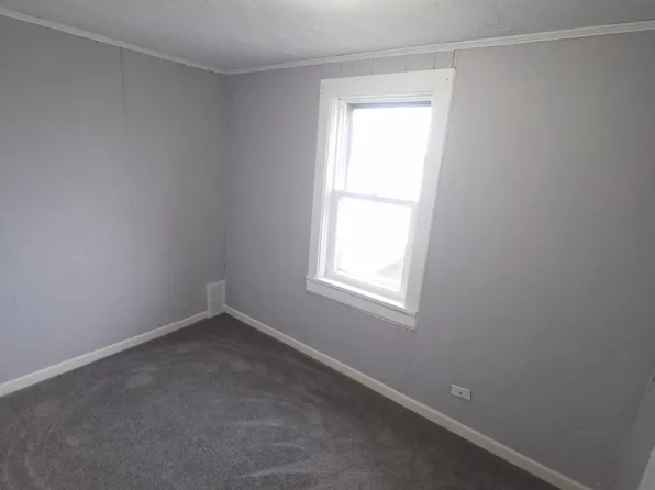 1306 Madison St, Two Rivers, WI 54241