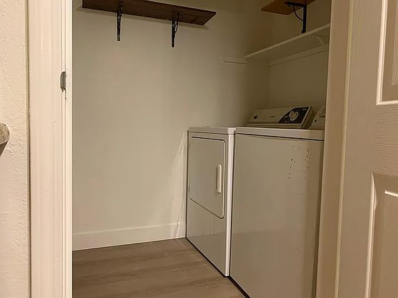 5th image of 12015 Alta Carmel Ct Unit 297