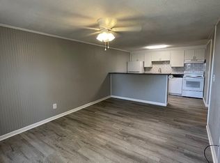214 Greenwood Blvd #D, Marysville, OH 43040