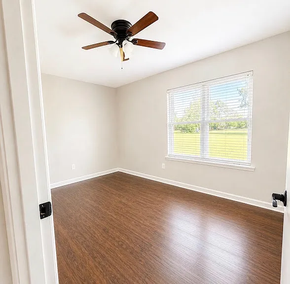121 Country Dr — Photo 10