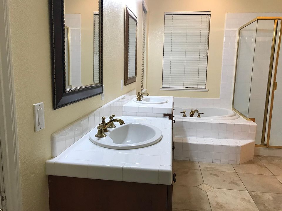 1st image of 6063 Loire Ct