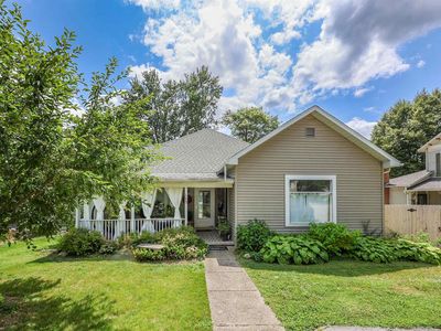 123 W 1st St, Warren, IN, 46792