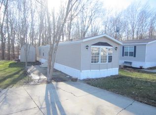 6462 Linda Ln, Ravenna, OH 44266