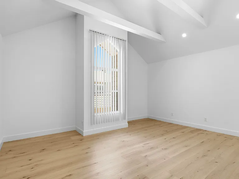1104 Lautrec Ter — Photo 15
