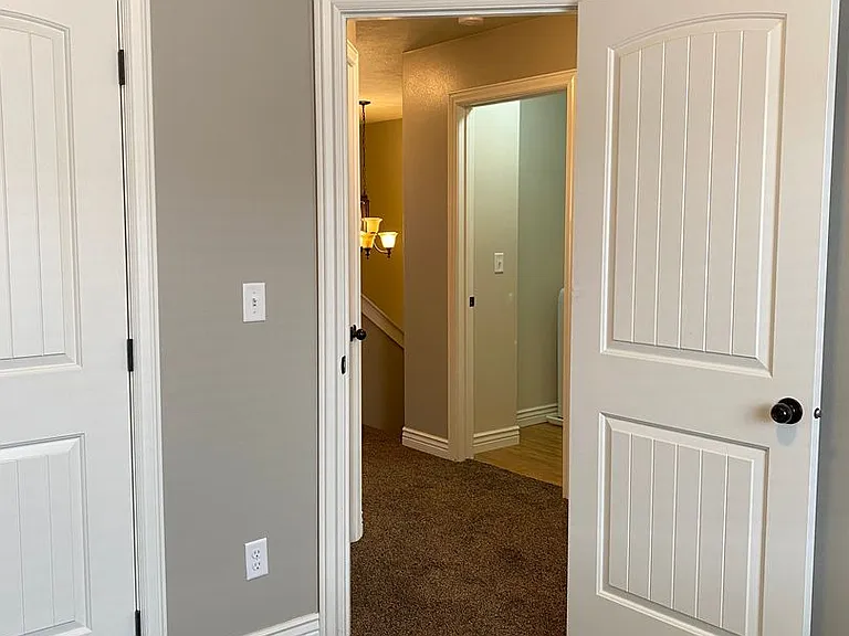 555 Countryside Ave — Photo 25