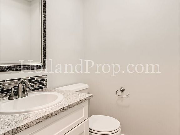5th image of 6225 SW 130th Ave